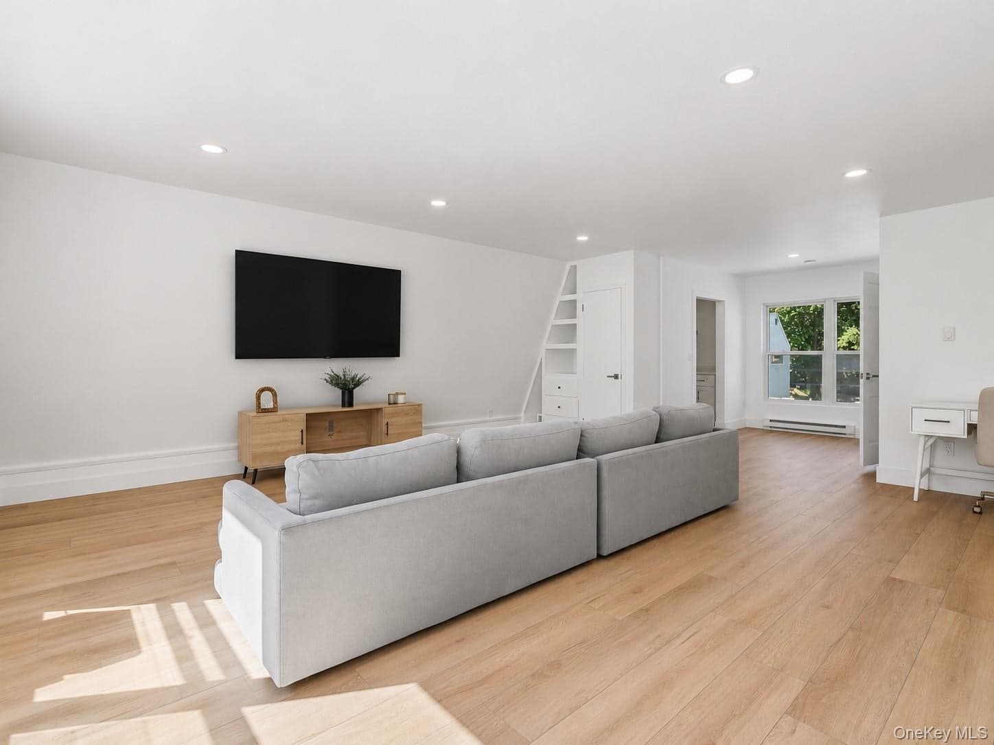 1579 N Sea Road thumbnail 11