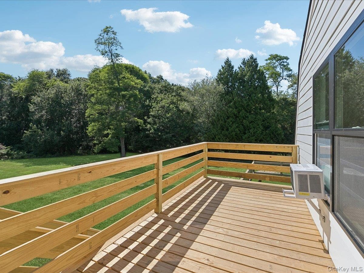 1579 N Sea Road thumbnail 32