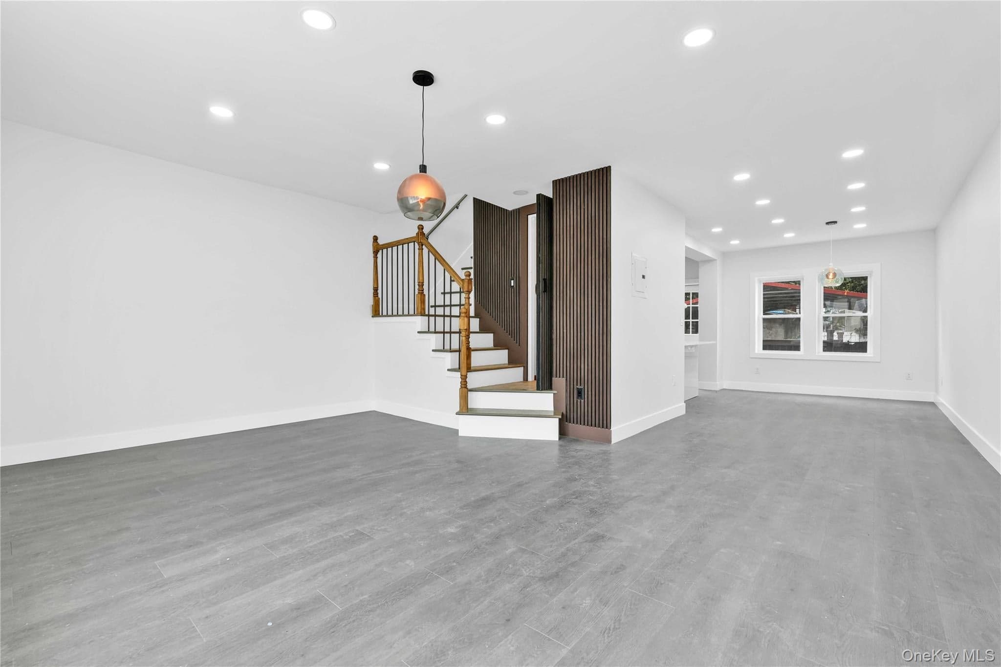 113-22 204th Street thumbnail 6