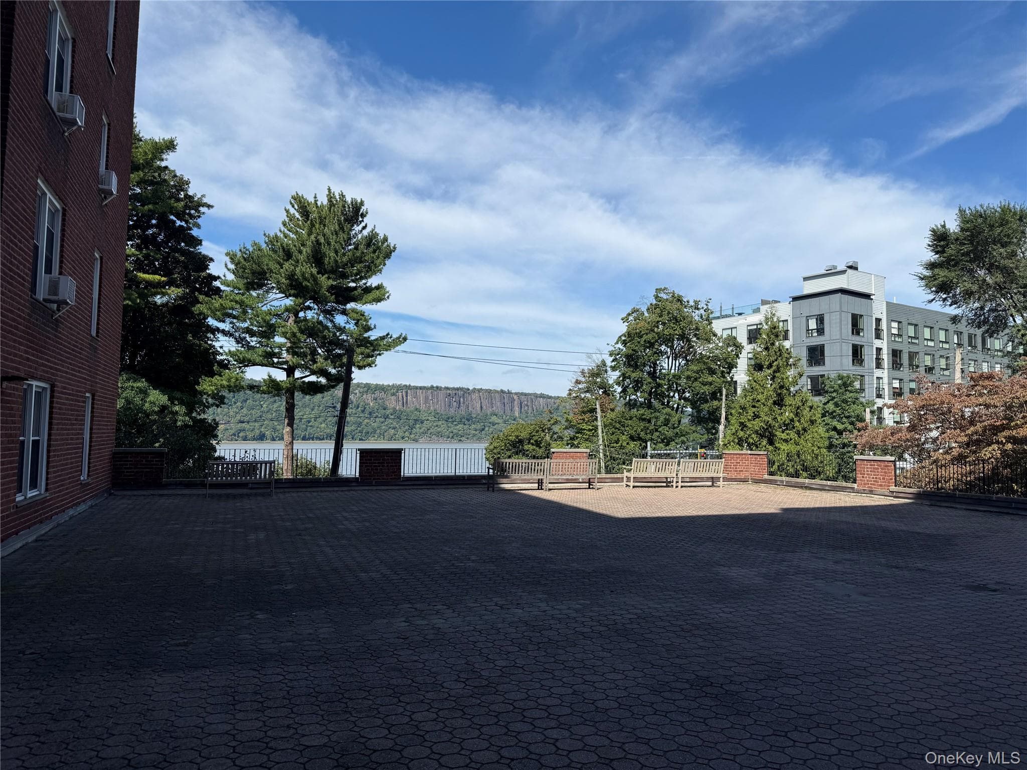 1 Hawley Terrace Unit: 1G thumbnail 2