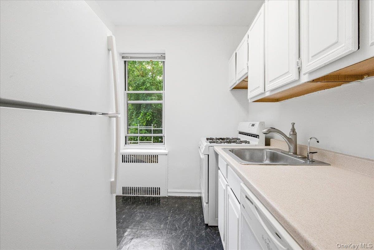 113-14 72nd Road Unit: 2J thumbnail 14