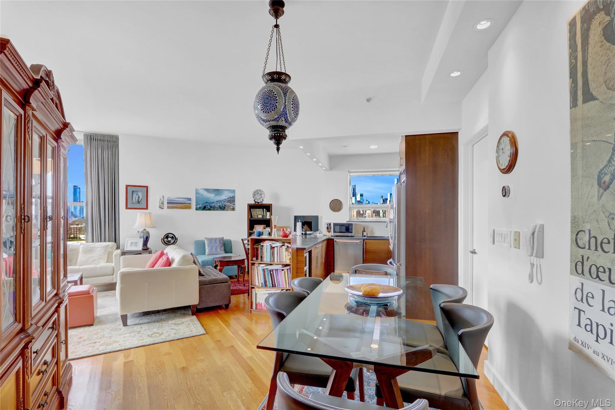 11-24 31st Avenue Unit: 10E thumbnail 5