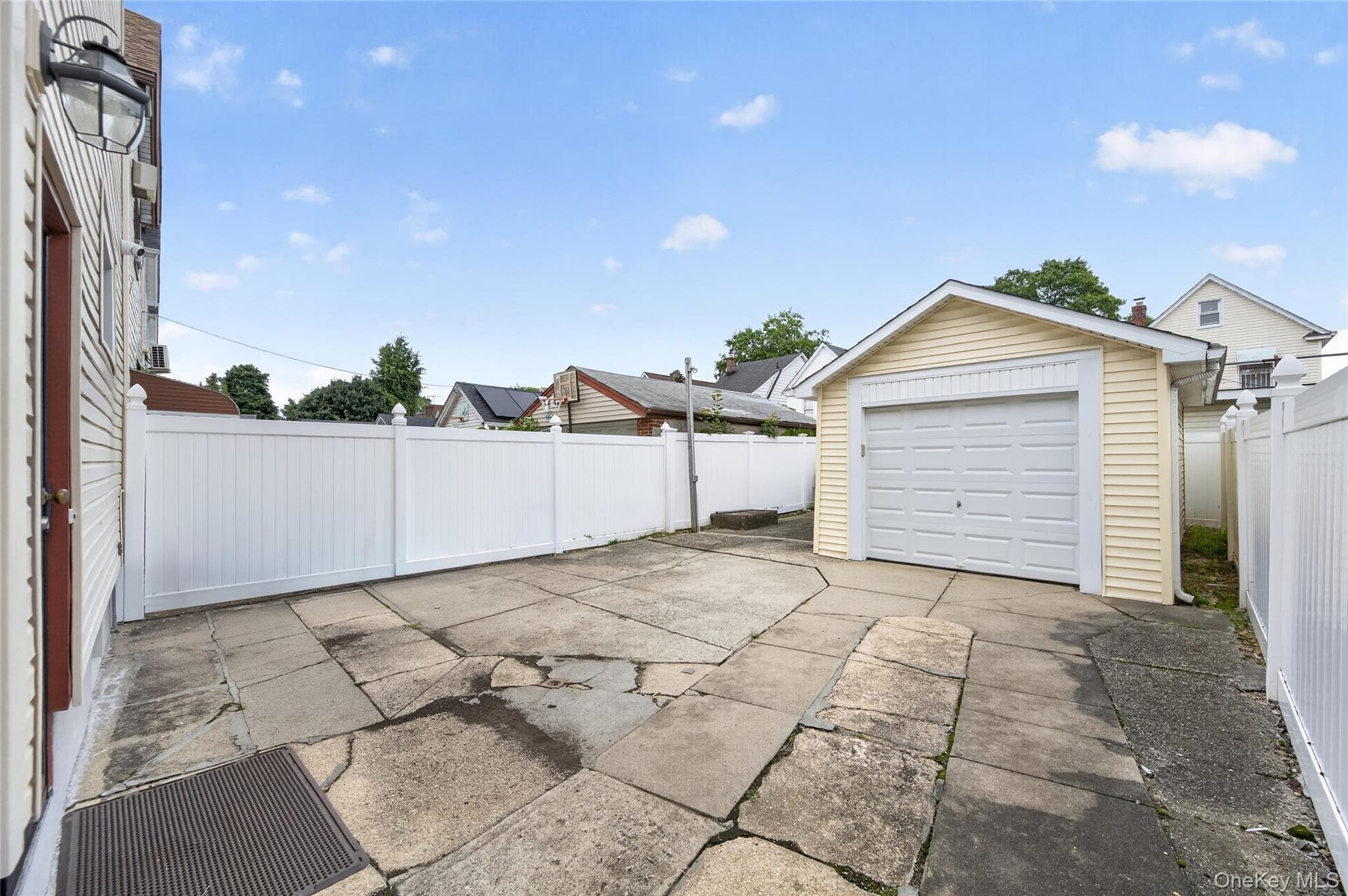 89-85 219th Street thumbnail 15