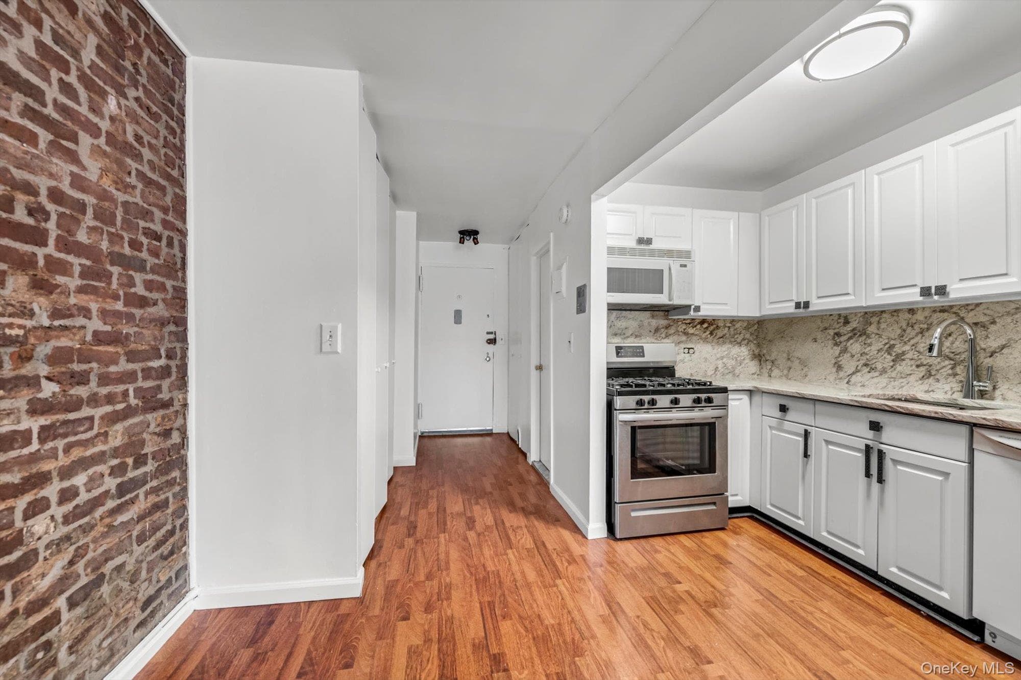 77 Bleecker Street Unit: 105 thumbnail 10