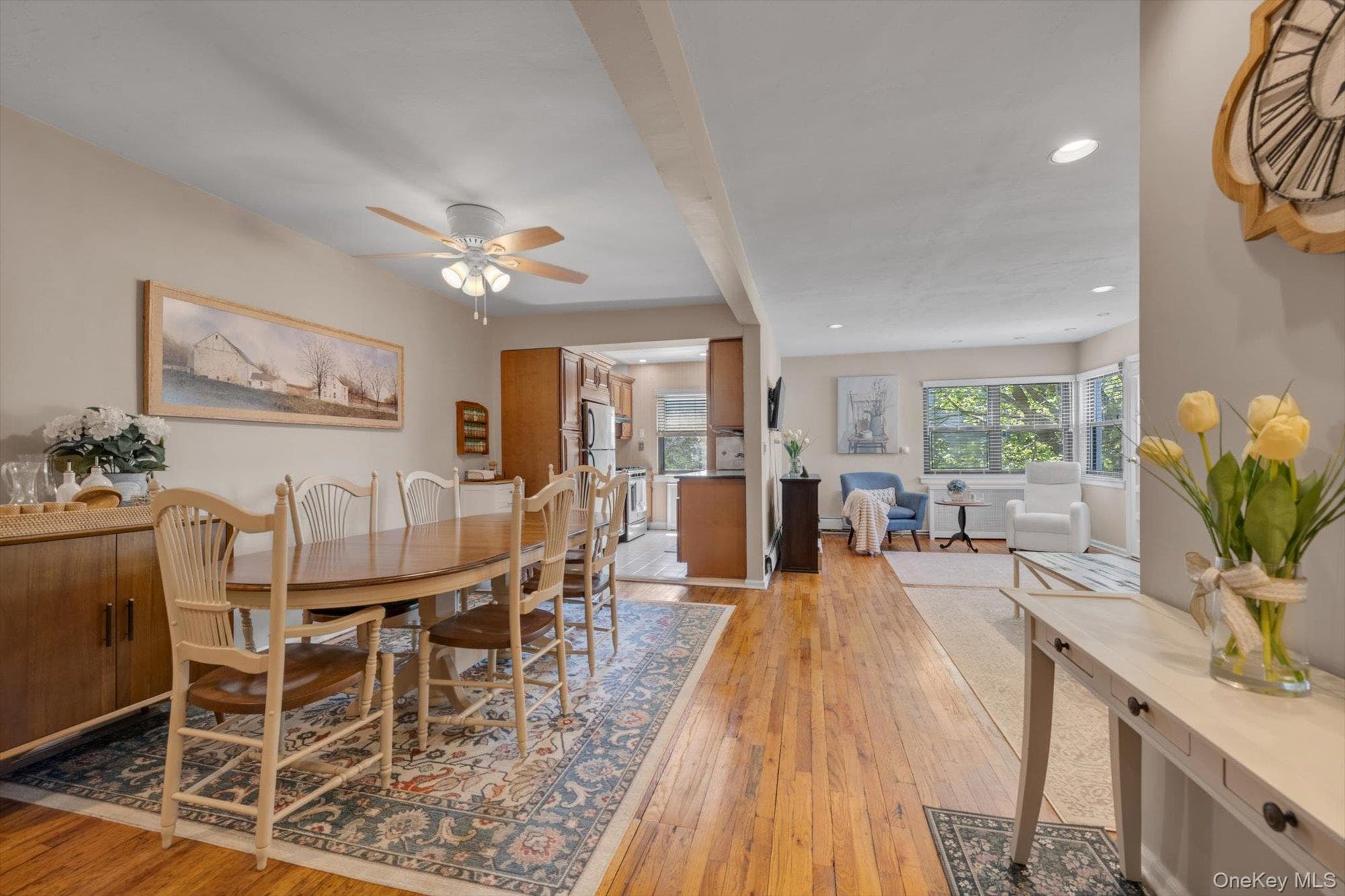 1195 E Broadway Unit: L23 thumbnail 4