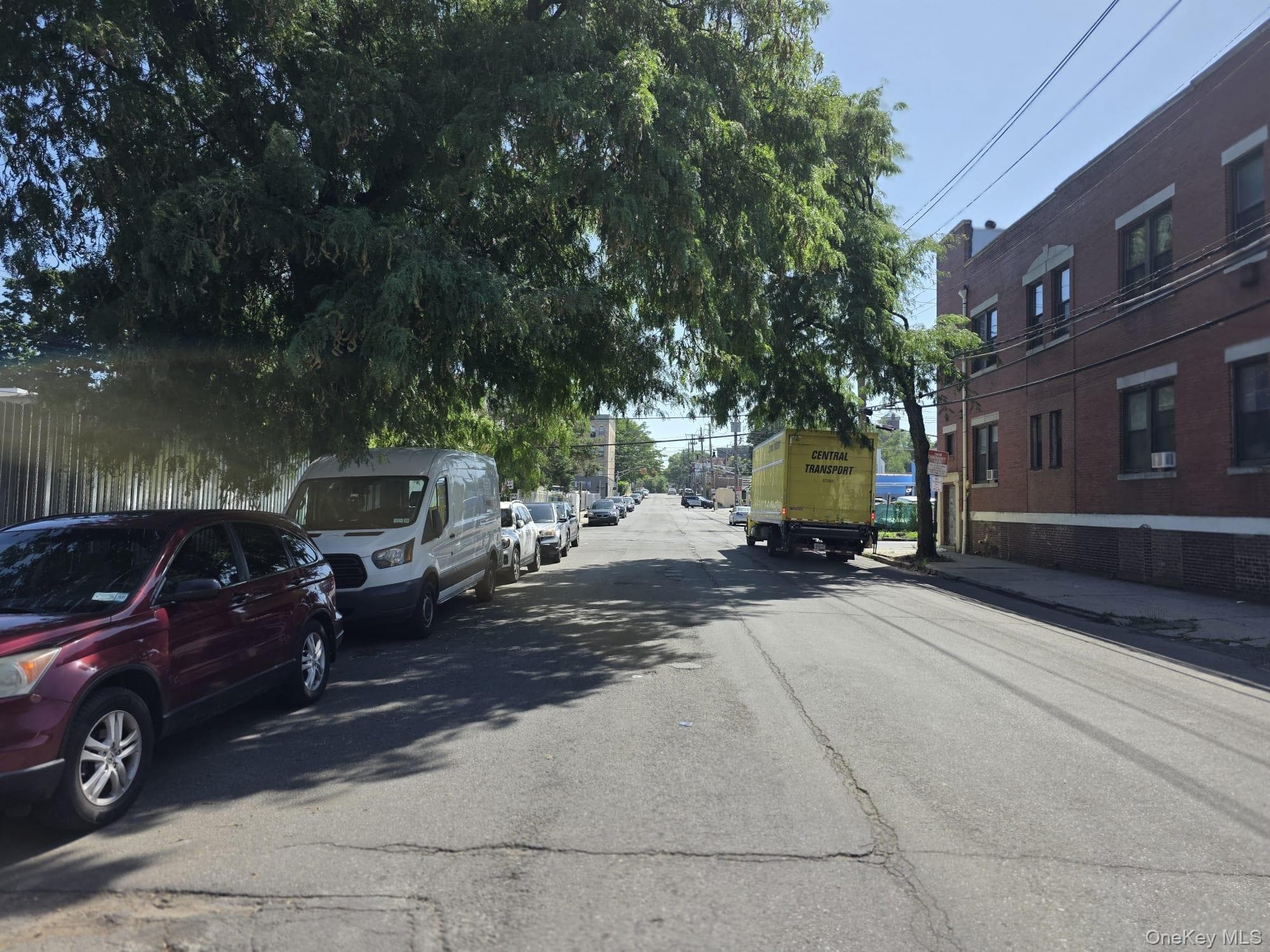 209 W 3rd Street thumbnail 14