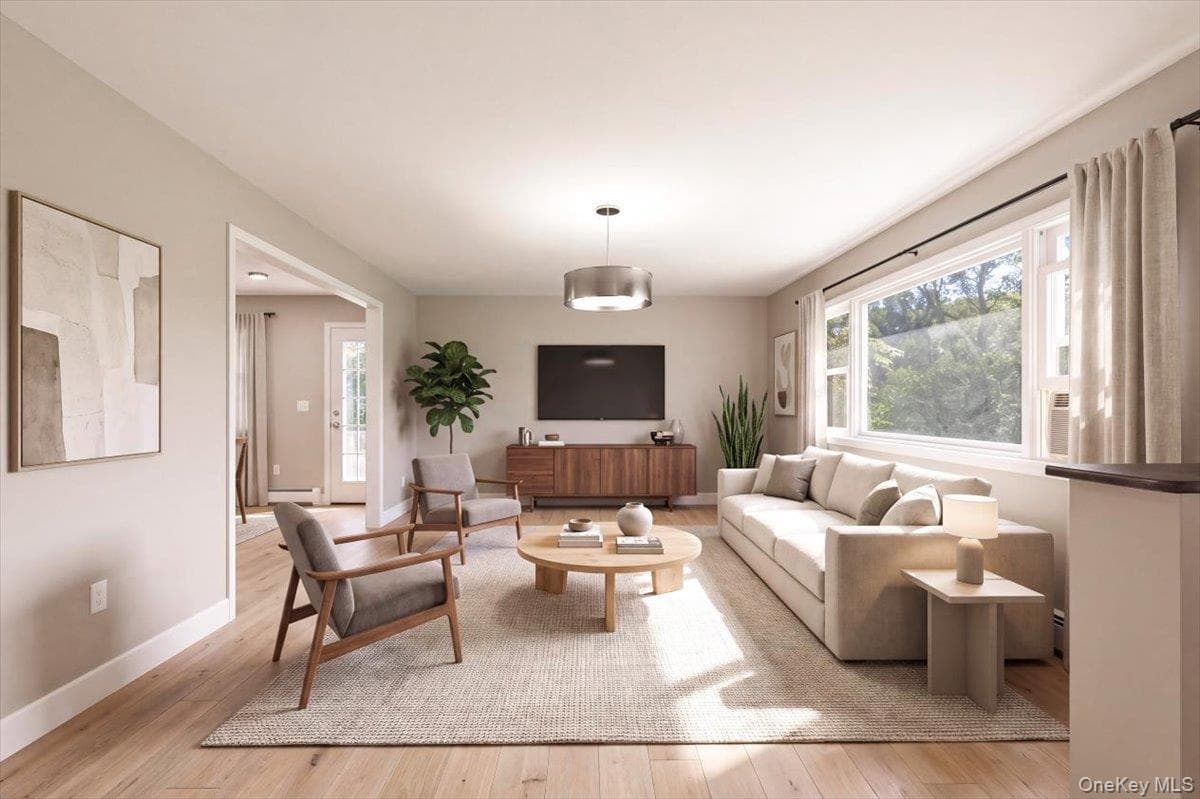 536 Lake Shore Drive thumbnail 4