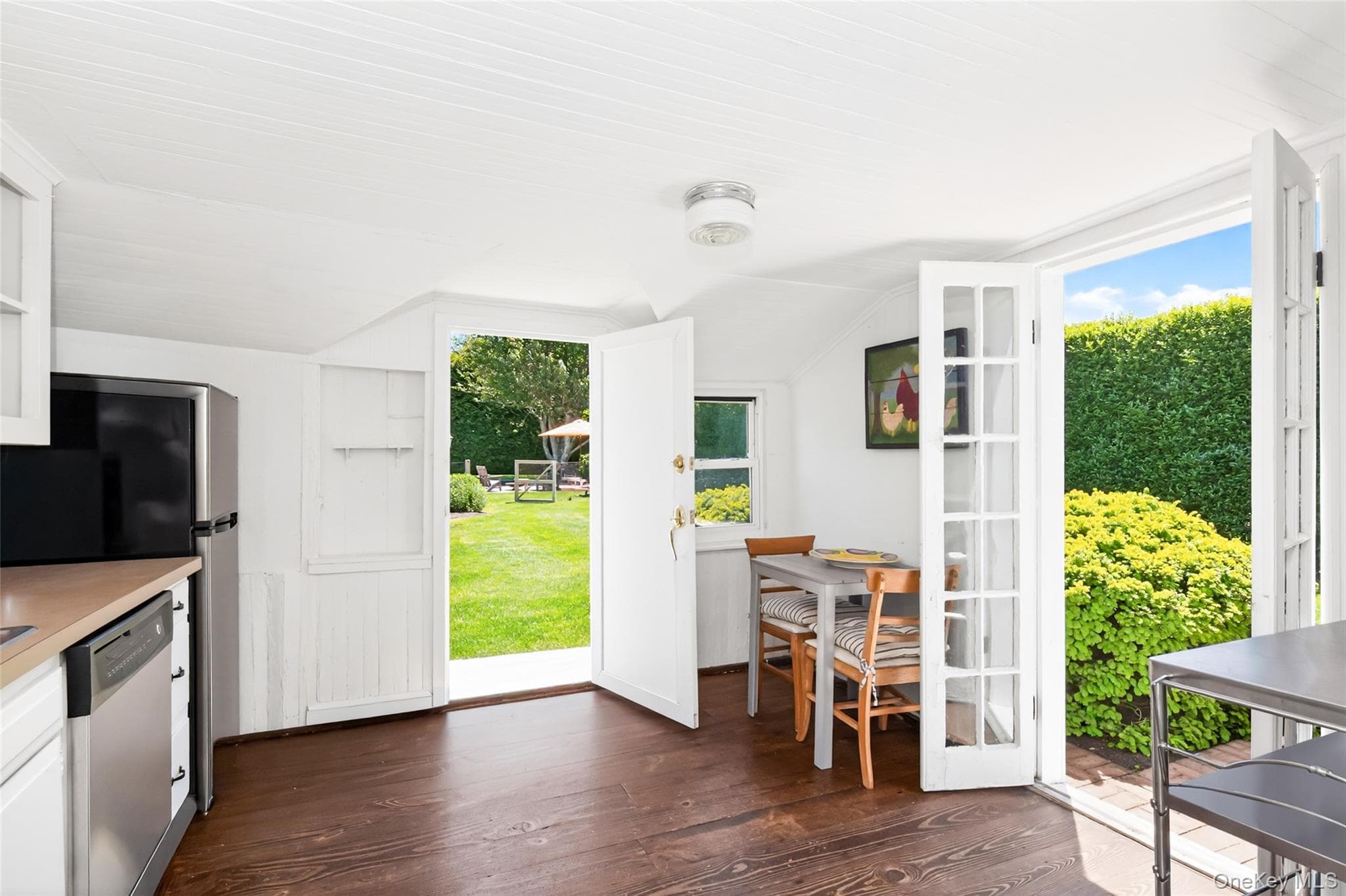 98 Powell Avenue thumbnail 16