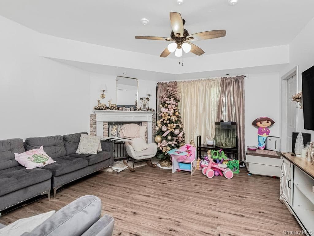 265 Park Hill Avenue thumbnail 11