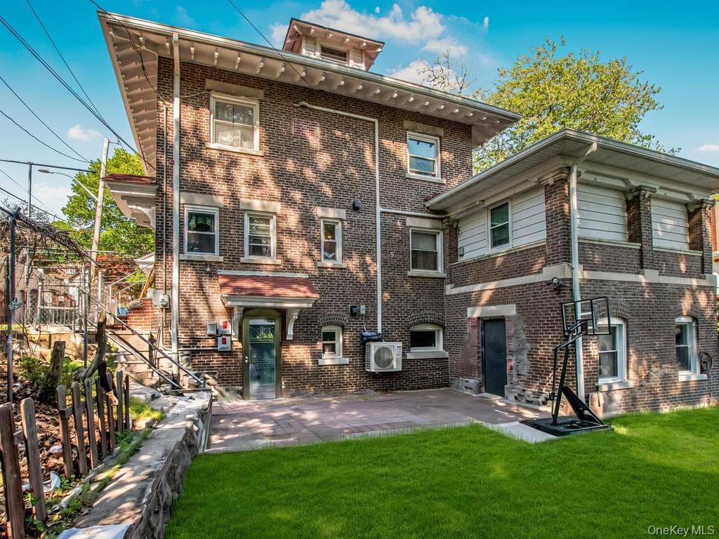 265 Park Hill Avenue thumbnail 24