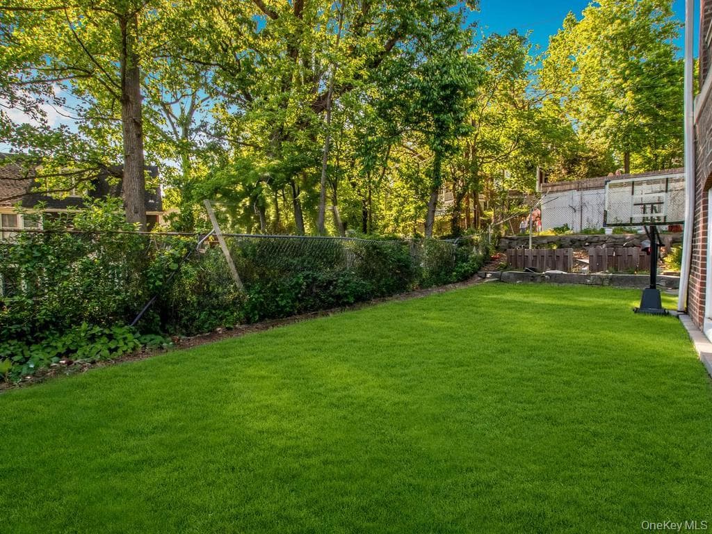 265 Park Hill Avenue thumbnail 27
