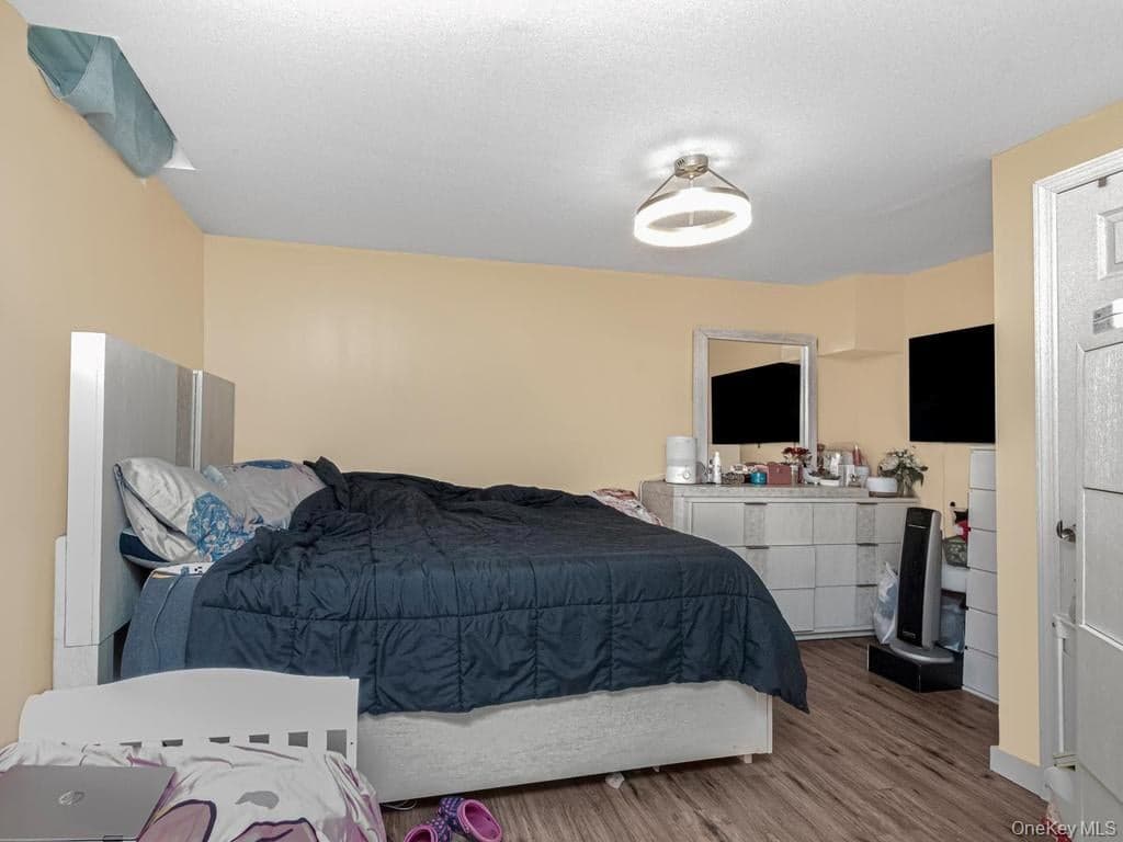265 Park Hill Avenue thumbnail 17