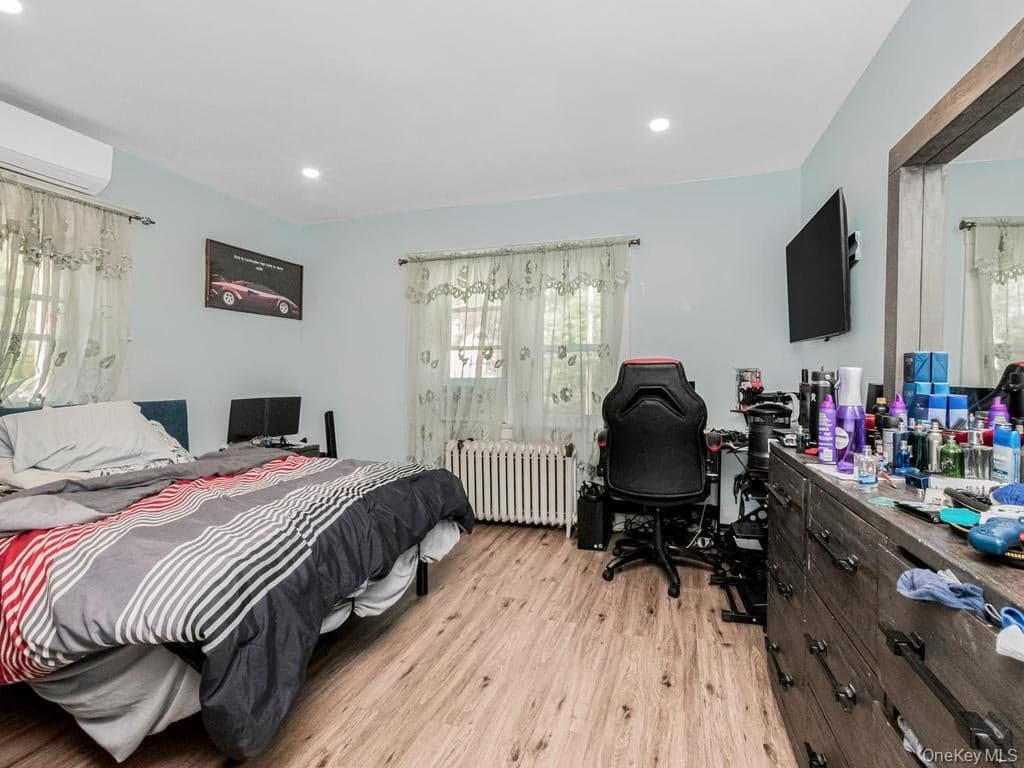 265 Park Hill Avenue thumbnail 18