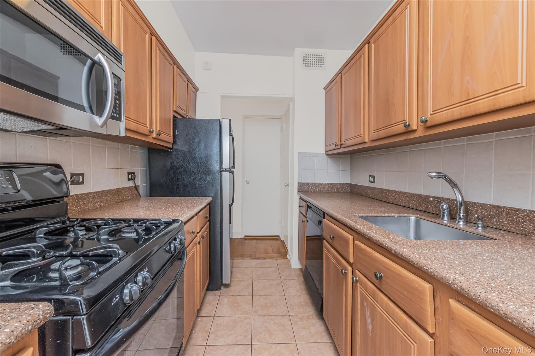 3515 Henry Hudson Parkway Unit: 10F thumbnail 4
