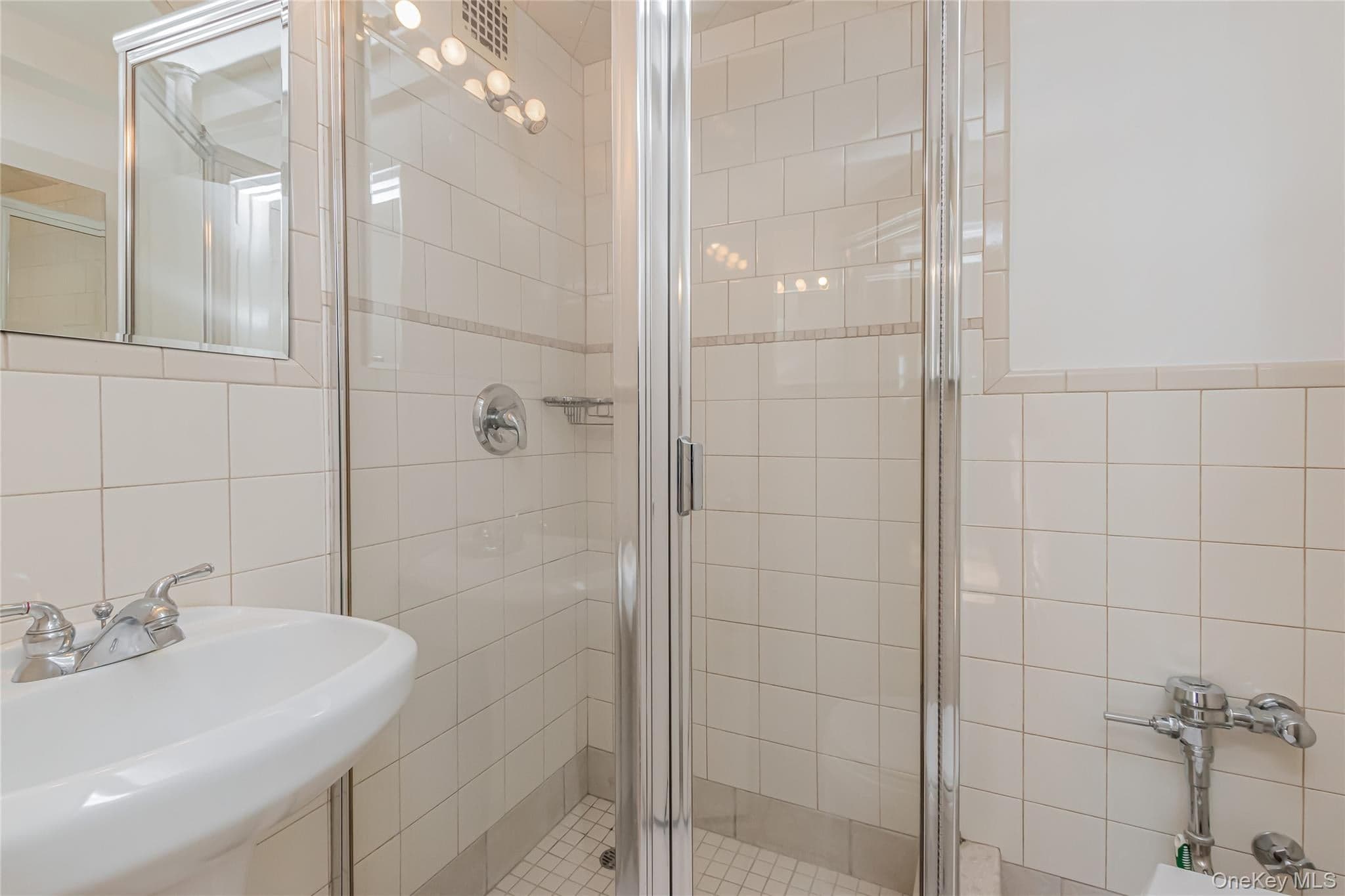 3515 Henry Hudson Parkway Unit: 10F thumbnail 11
