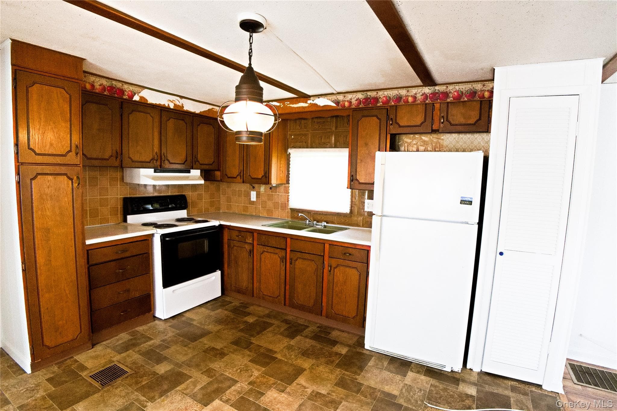 703 Fresh Pond Avenue Unit: 55 thumbnail 4
