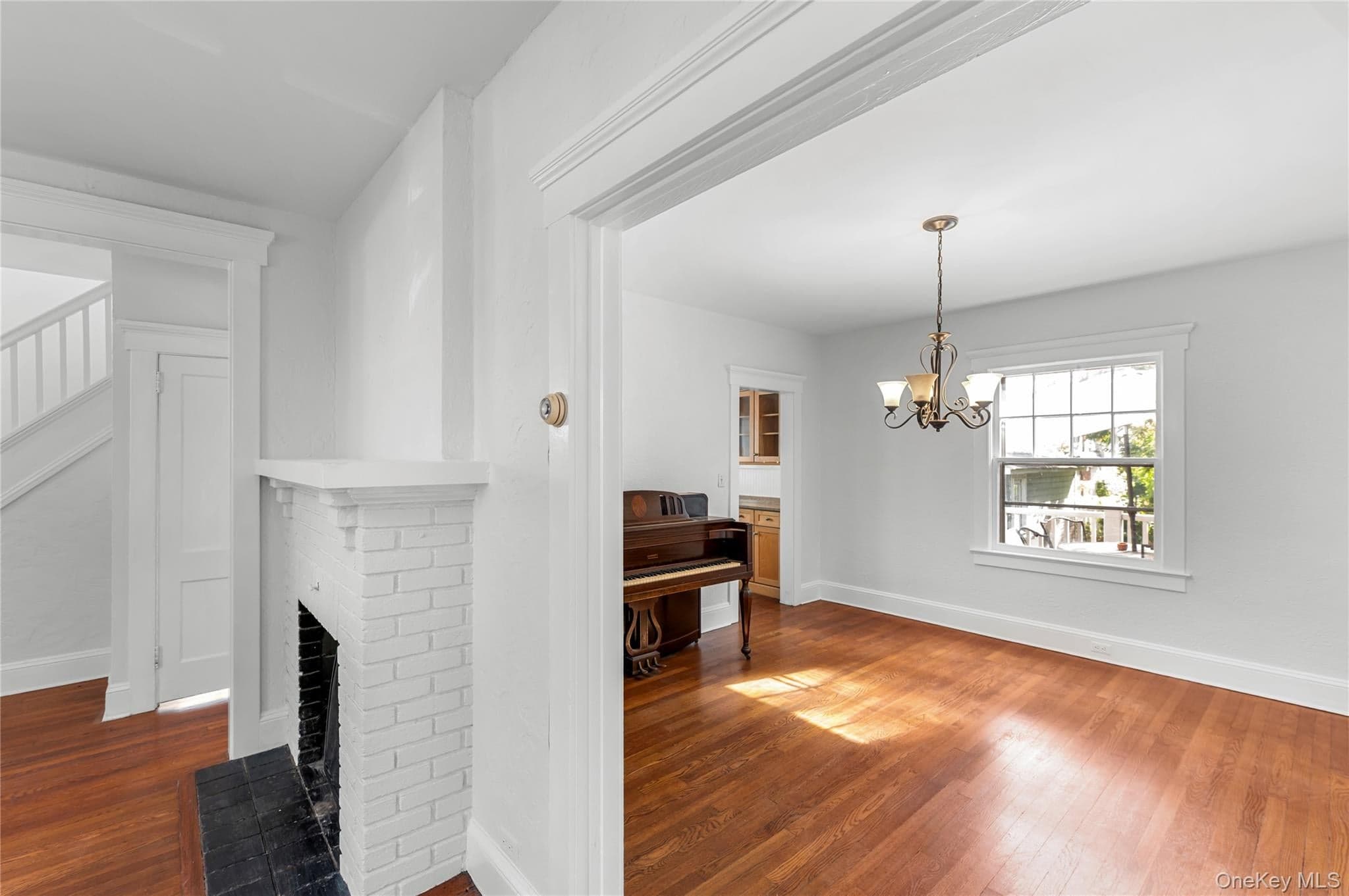 49 Elysian Avenue thumbnail 10