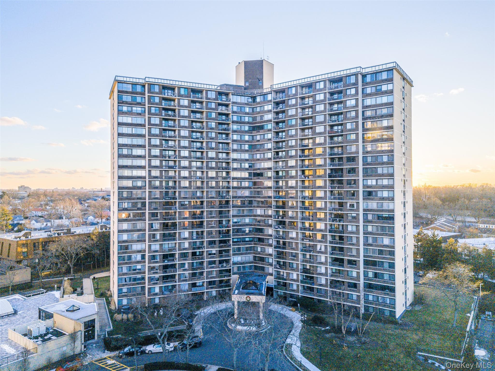 1 Bay Club Drive Unit: 11J thumbnail 30