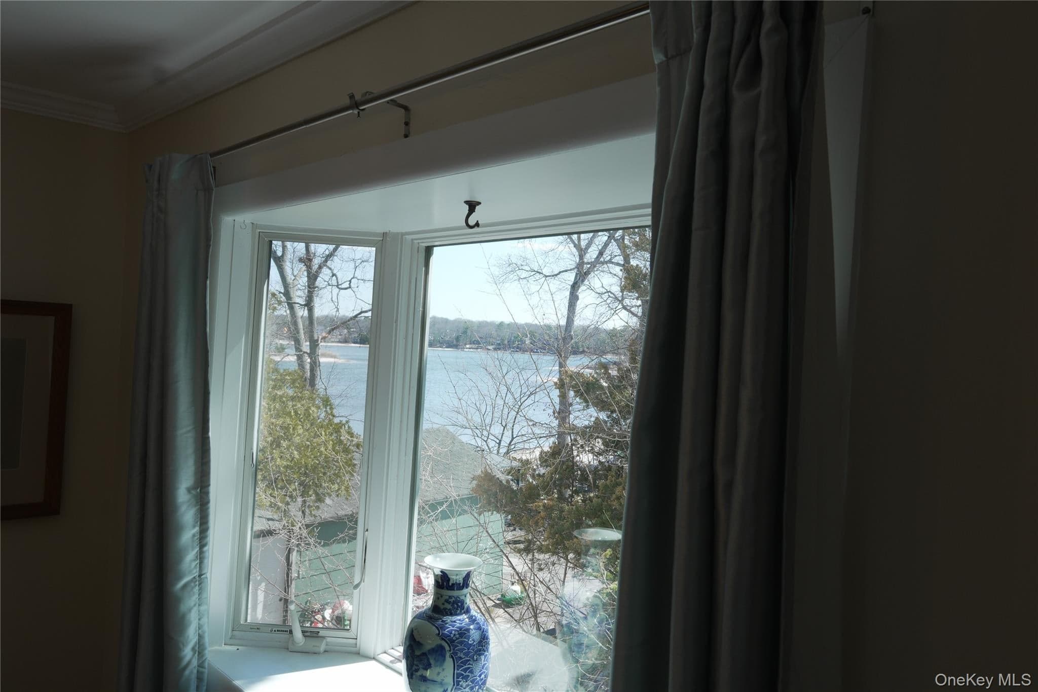 215 Lakeside Trail thumbnail 6