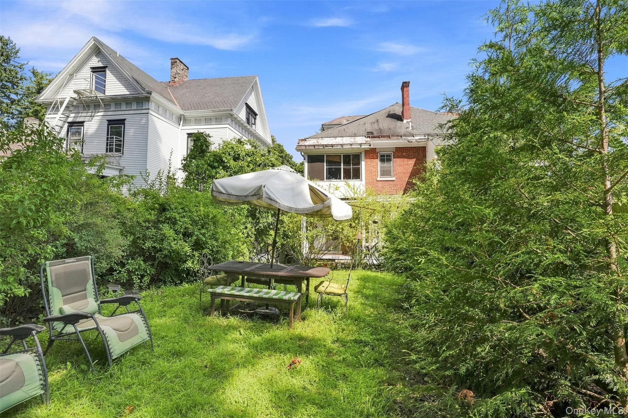 111 S Hamilton Street thumbnail 29