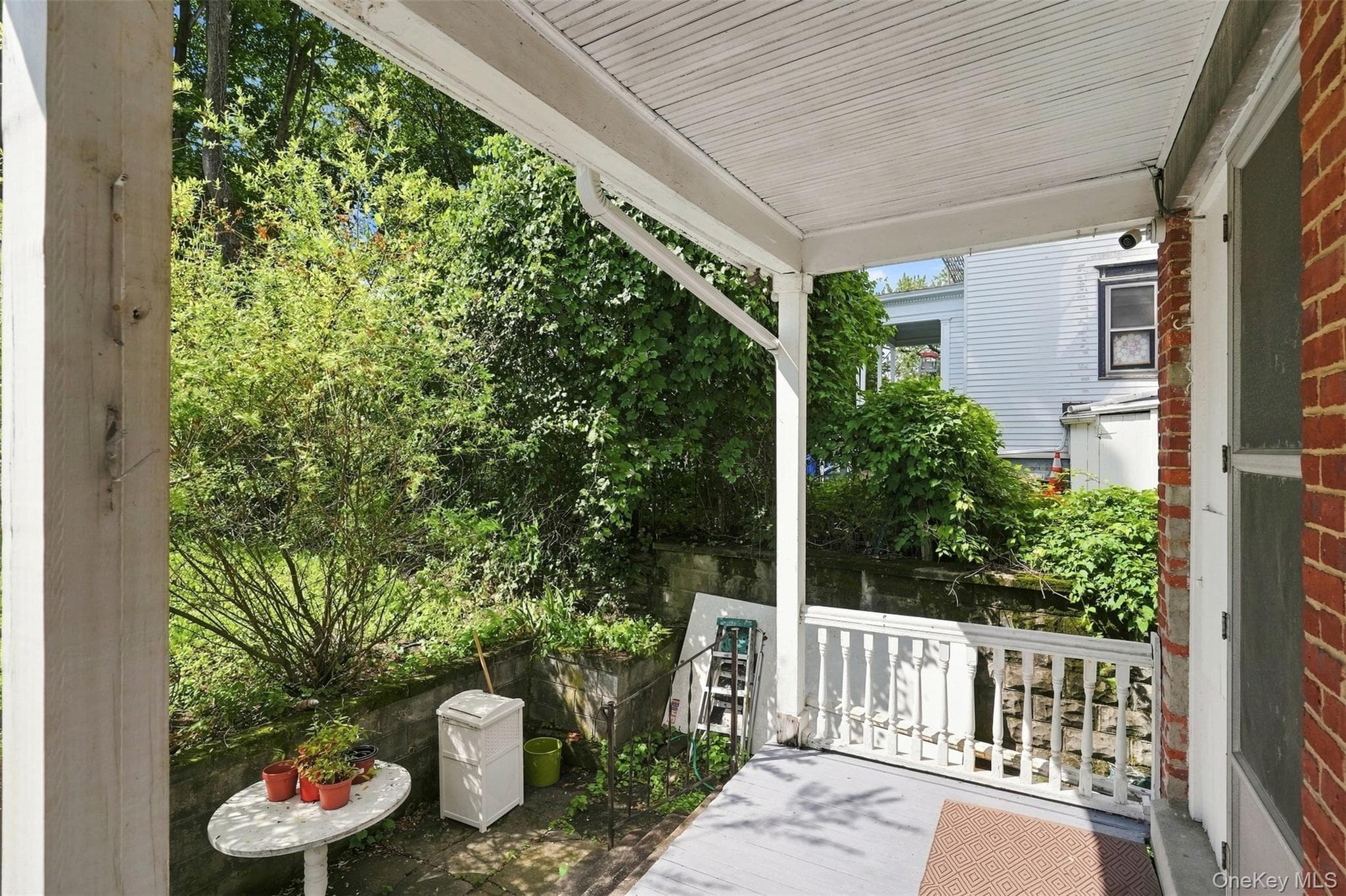 111 S Hamilton Street thumbnail 27