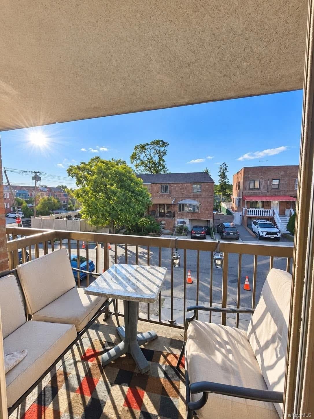 6112 69th Street Unit: 2A thumbnail 4