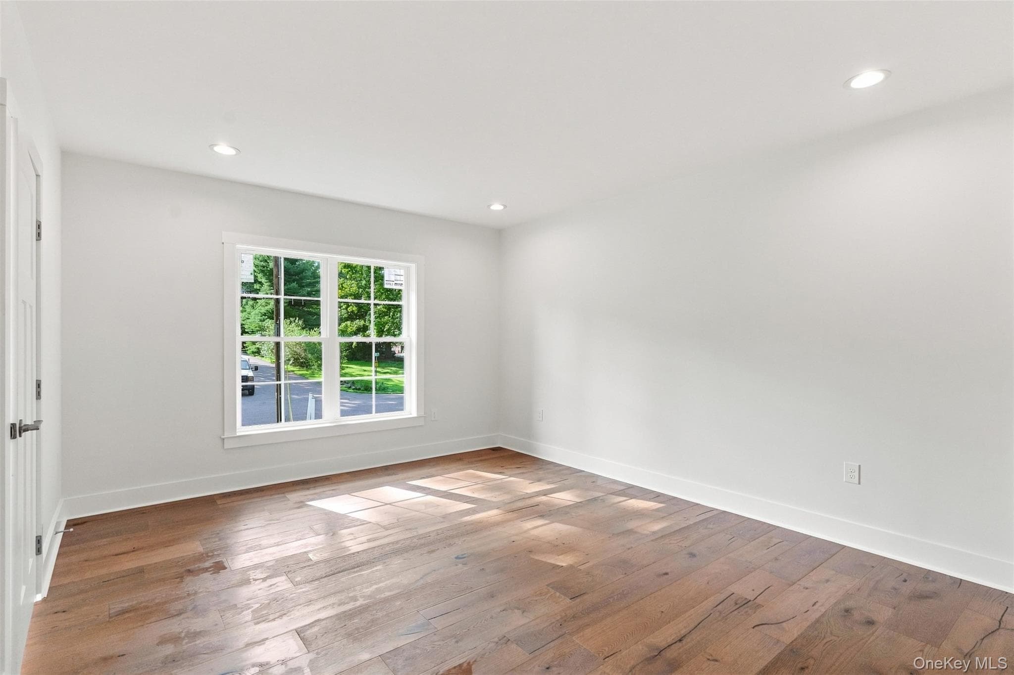 34 Innis Avenue thumbnail 33
