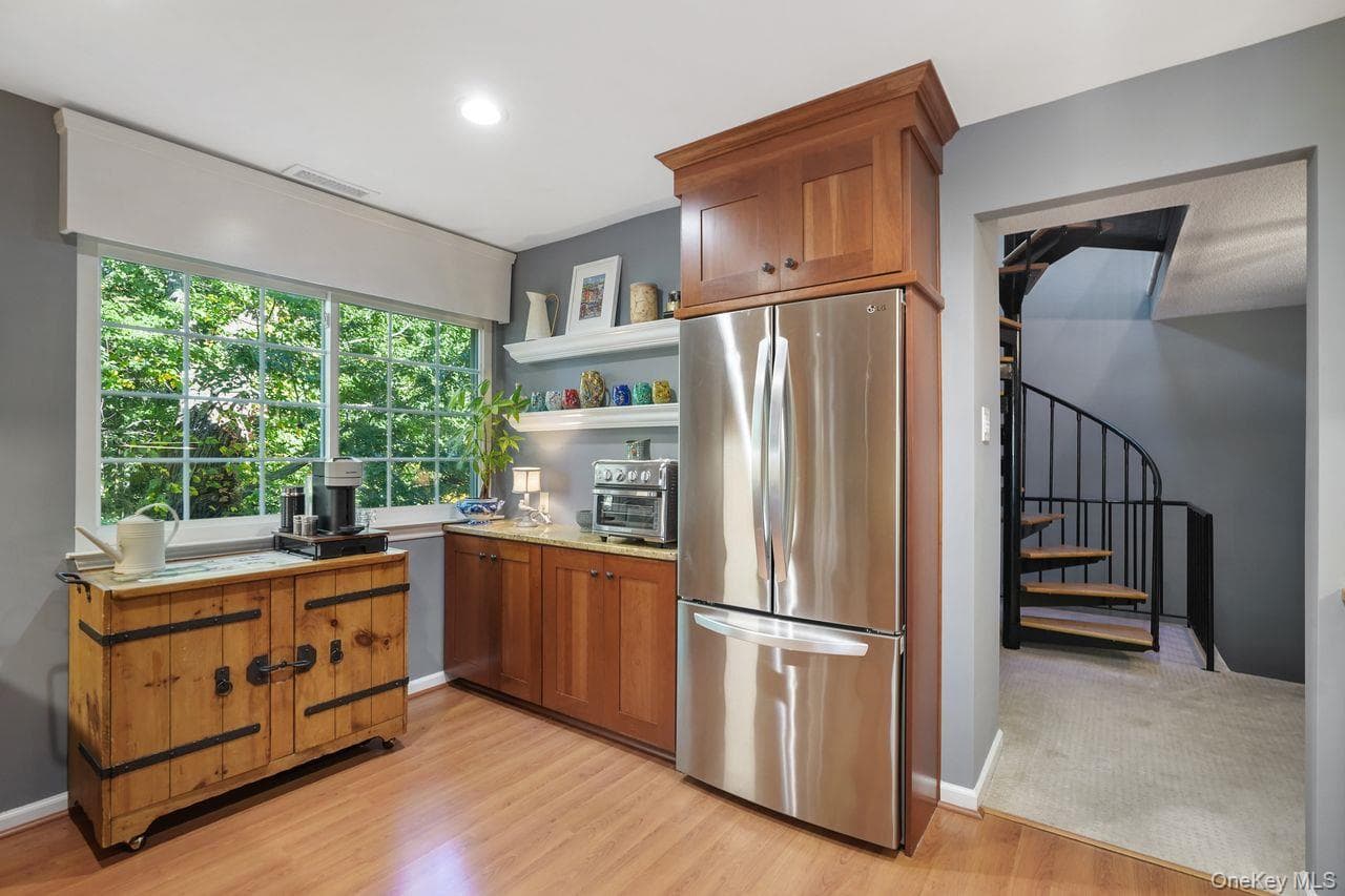 306 Orchard Hill Lane thumbnail 5