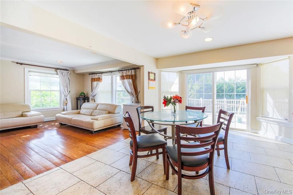 66 Maple Street Unit: A thumbnail 12