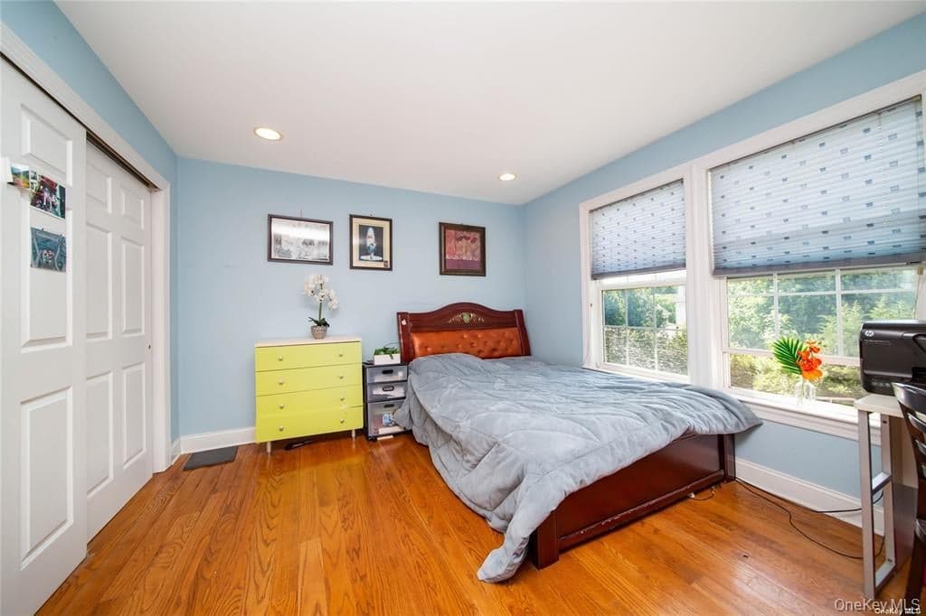66 Maple Street Unit: A thumbnail 16