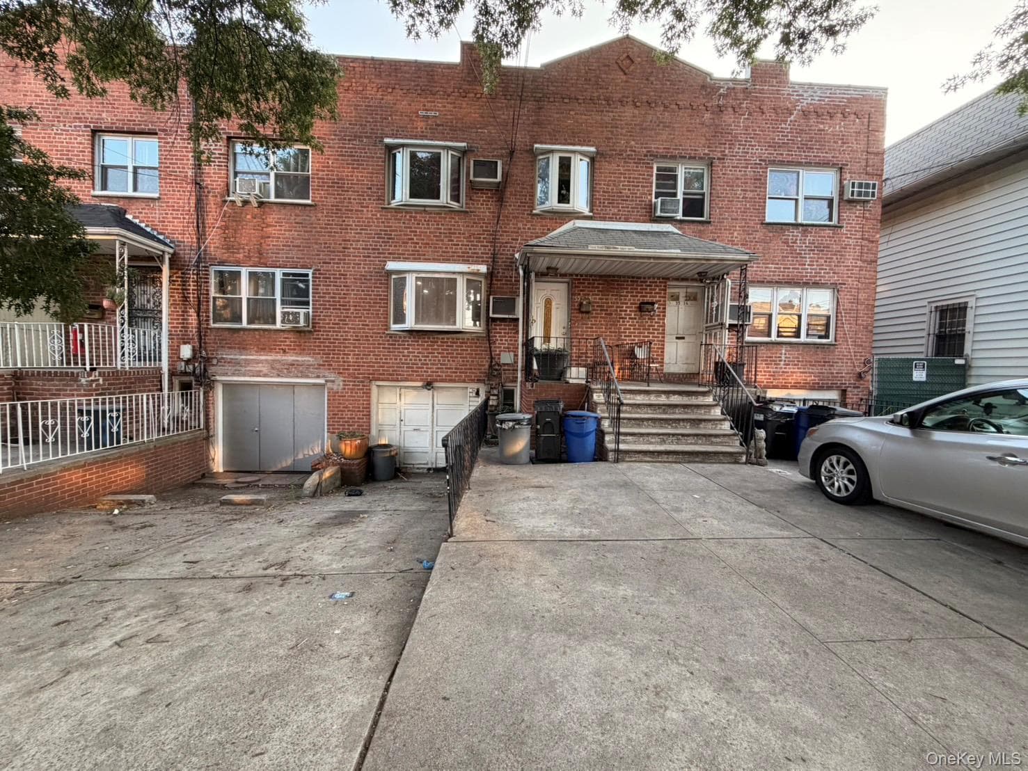 55-18 Junction Boulevard, Elmhurst