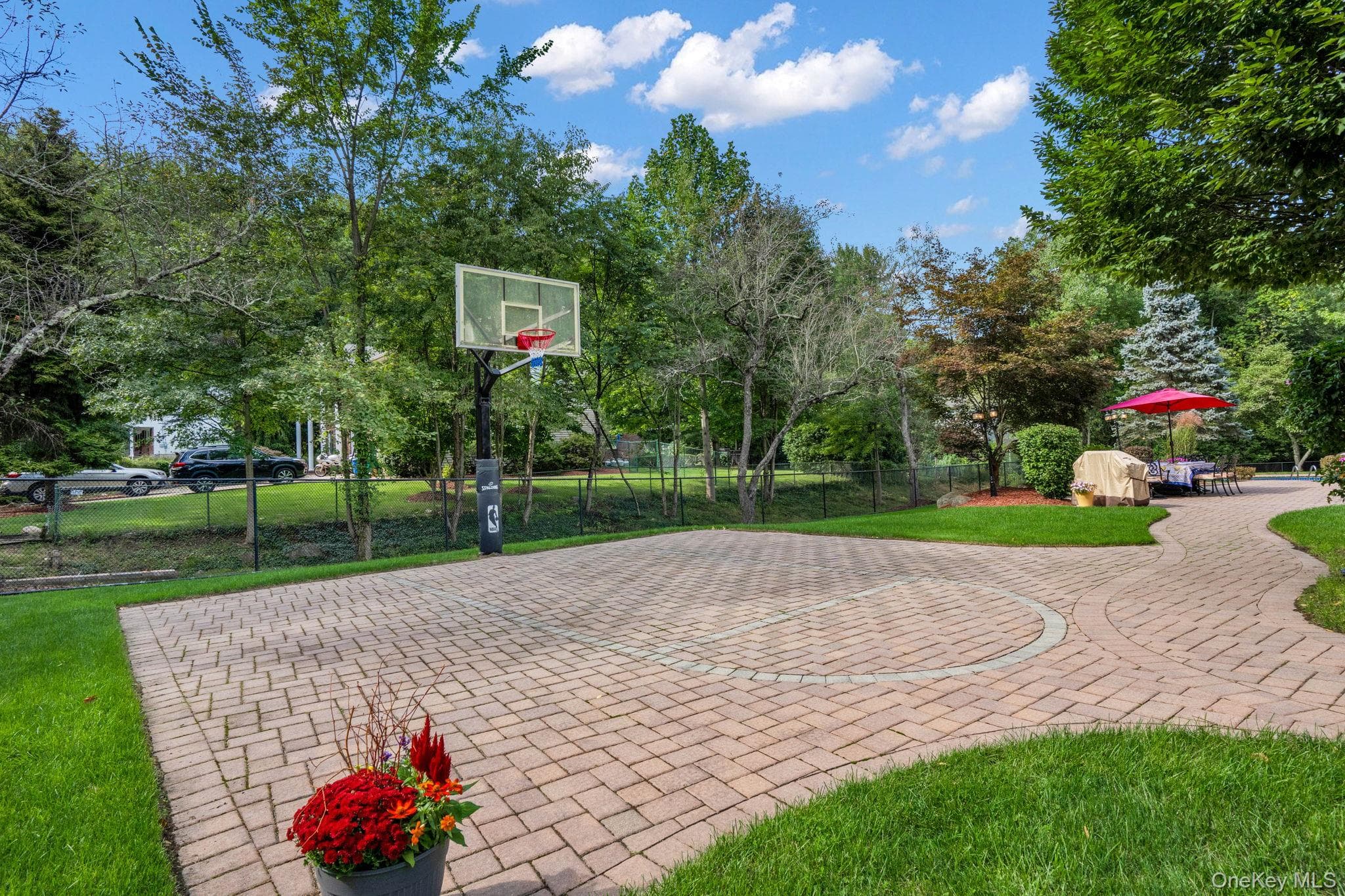 649 S Pascack Road thumbnail 29