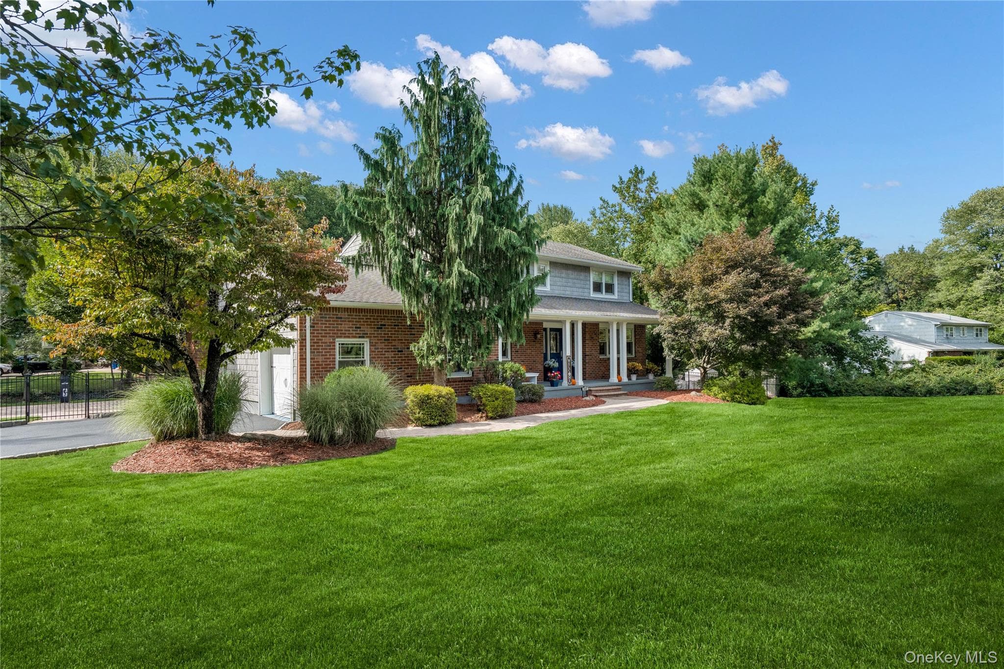 649 S Pascack Road thumbnail 3