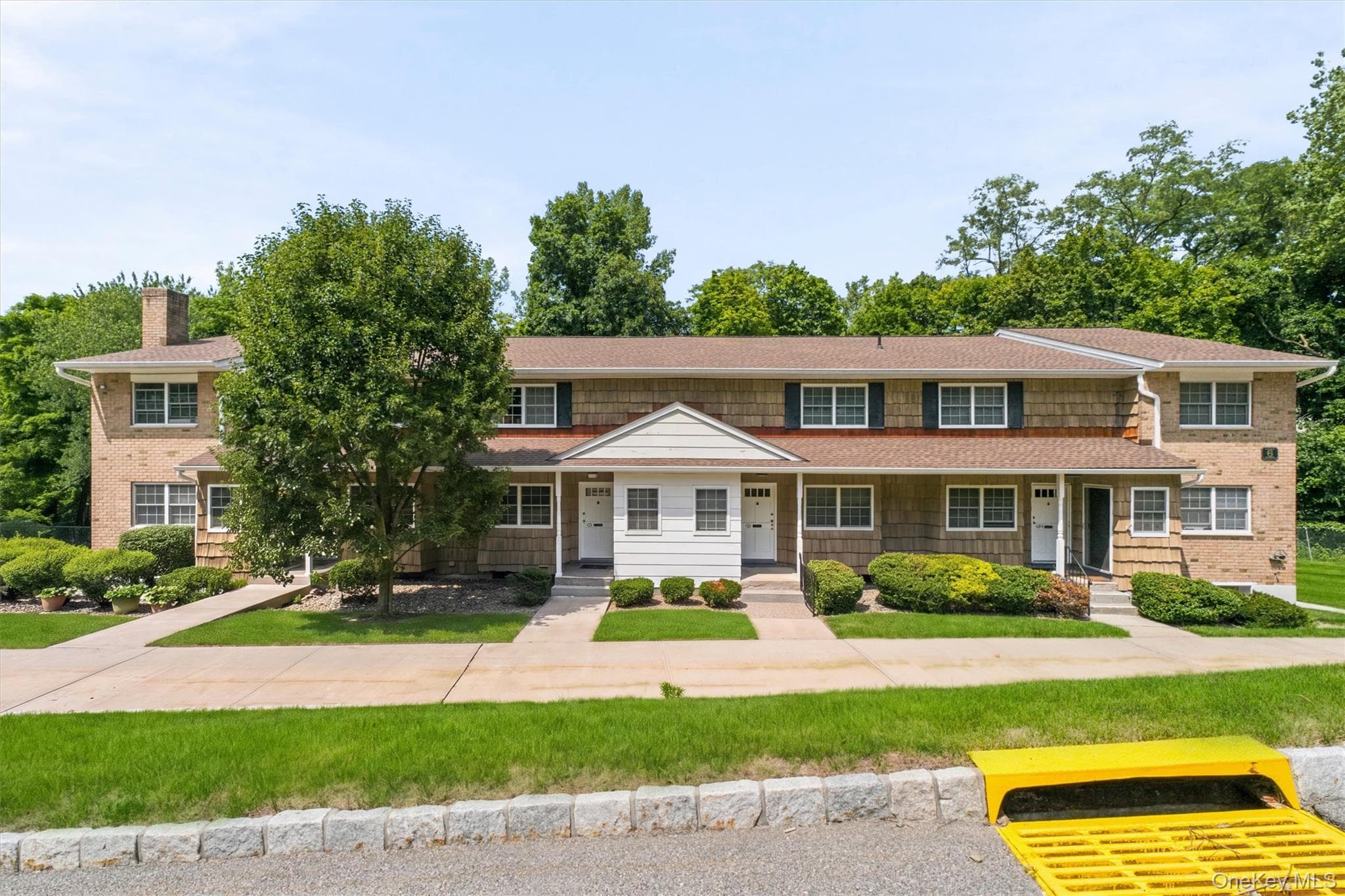 1840 Crompond Road Unit: 6C3 thumbnail 22