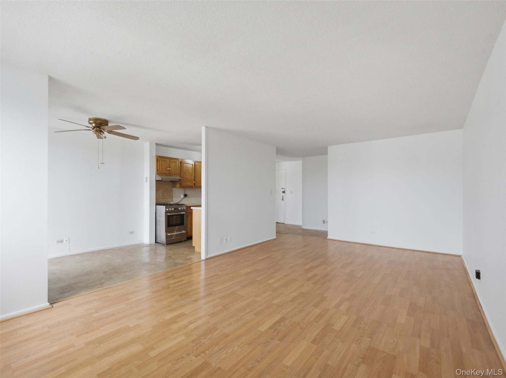 290 W 232nd Street Unit: 11E thumbnail 3