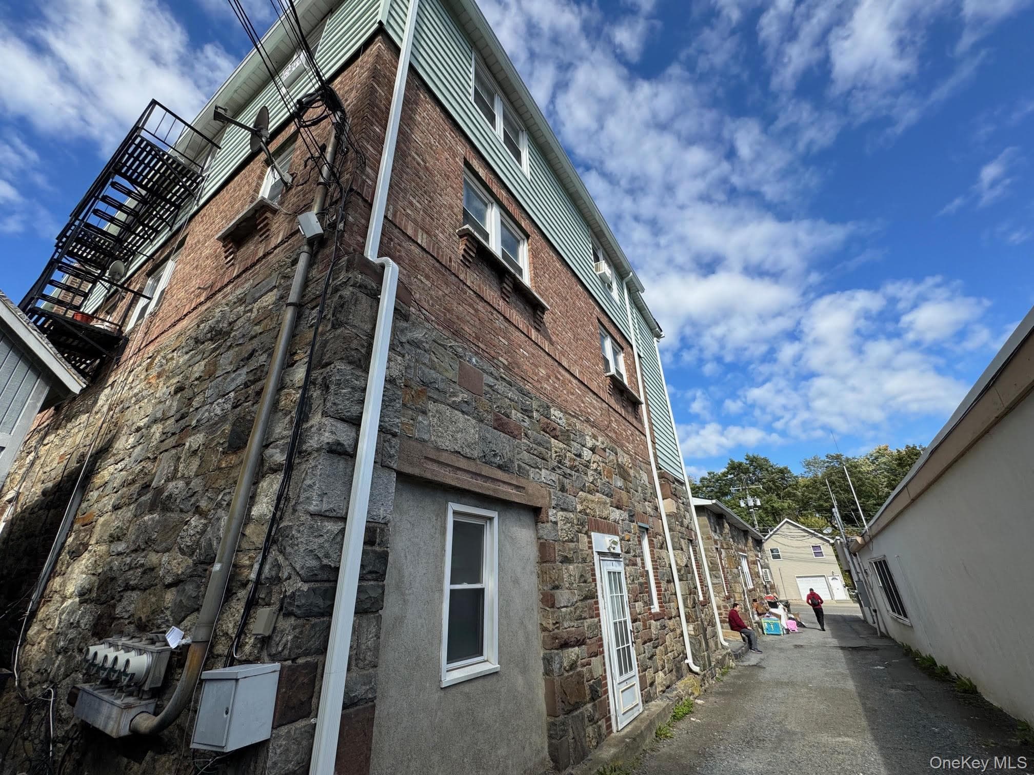 13 Mountain Avenue thumbnail 42