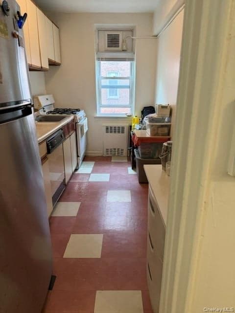 144-45 Sanford Ave Ave Unit: 3F thumbnail 10