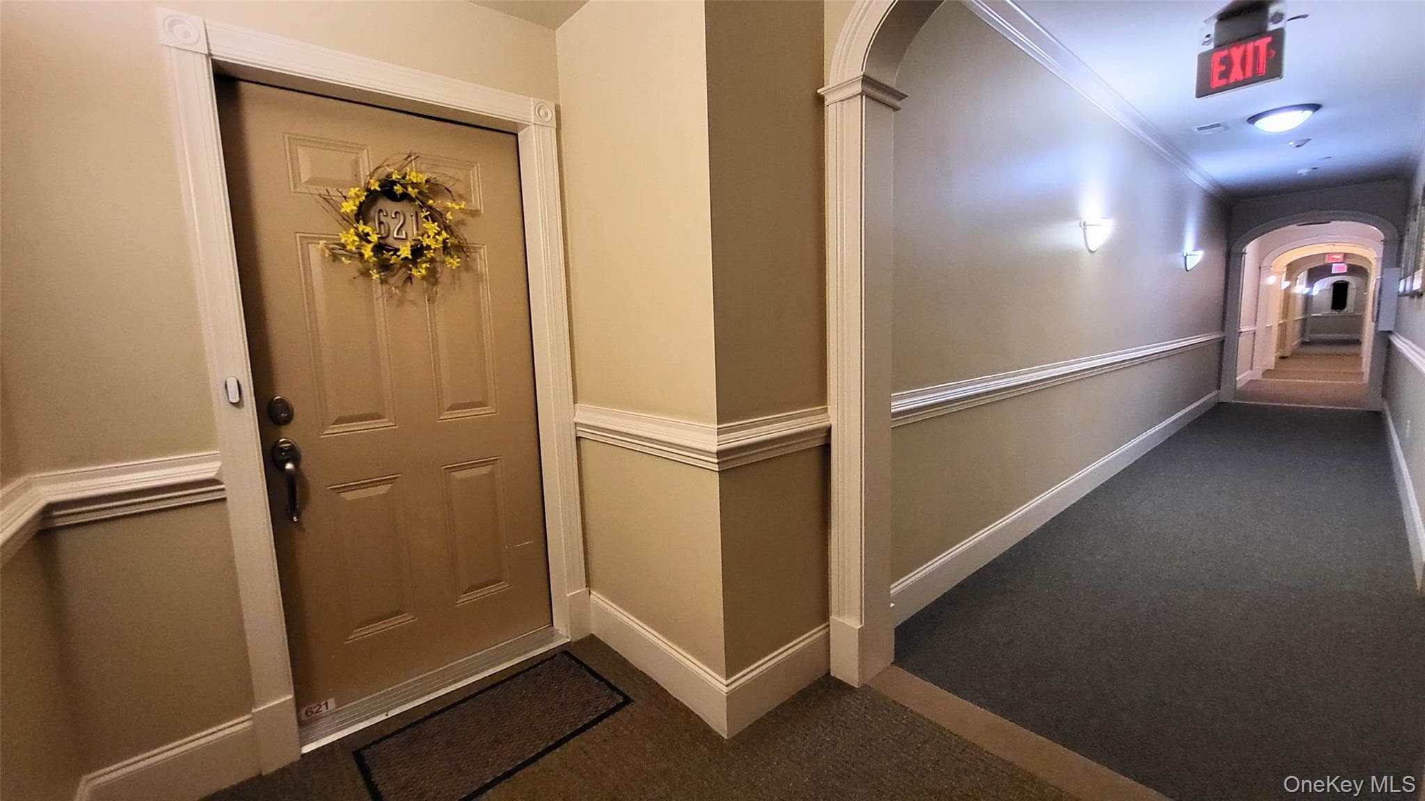 621 Regency Drive thumbnail 4