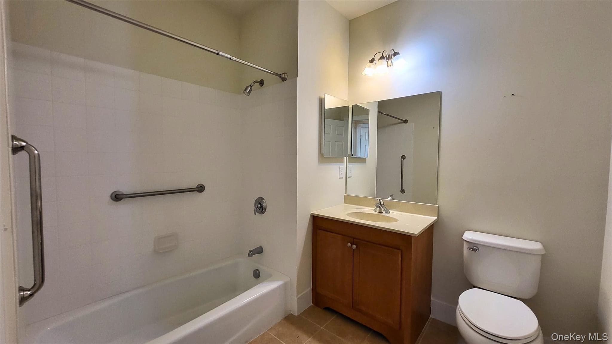 621 Regency Drive thumbnail 19