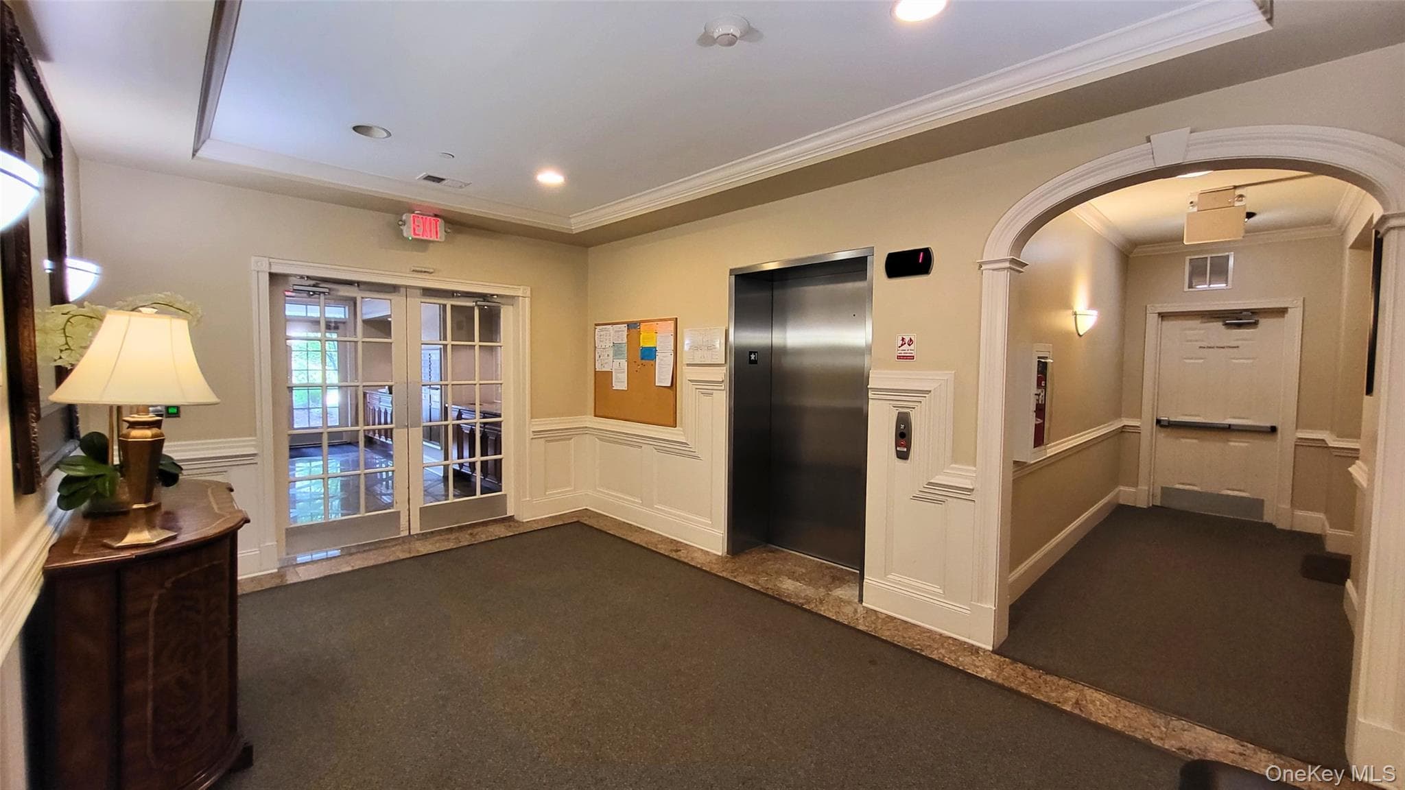 621 Regency Drive thumbnail 34