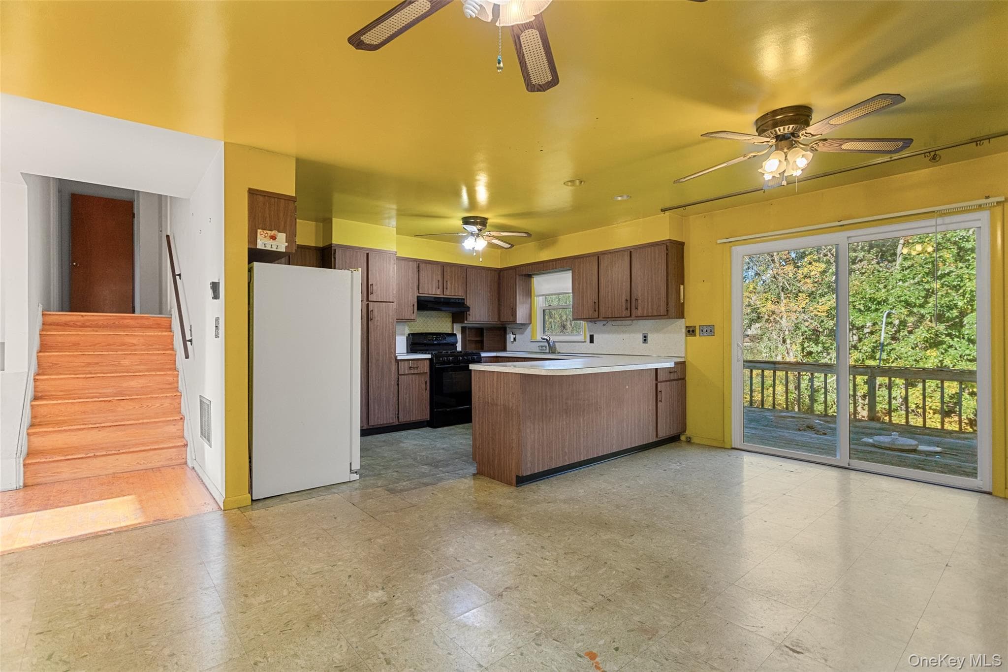 180 Bradford Avenue thumbnail 13
