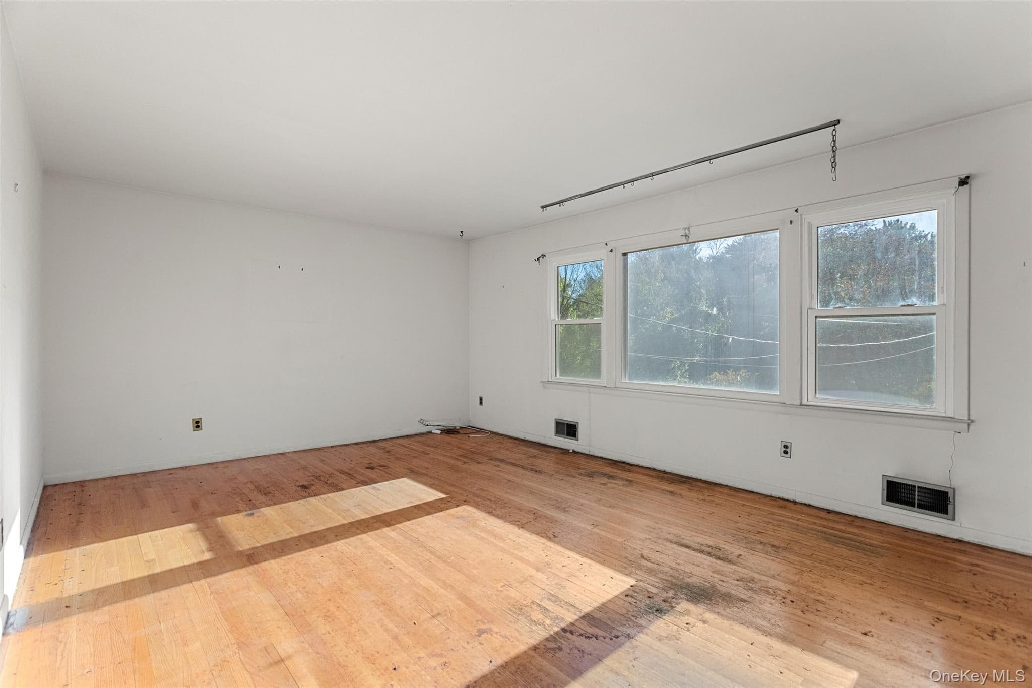 180 Bradford Avenue thumbnail 12