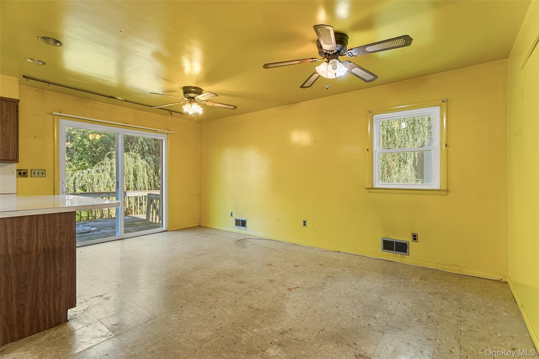 180 Bradford Avenue thumbnail 16