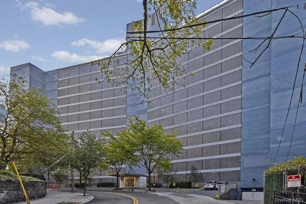2400 Johnson Avenue Unit: 11K thumbnail 21