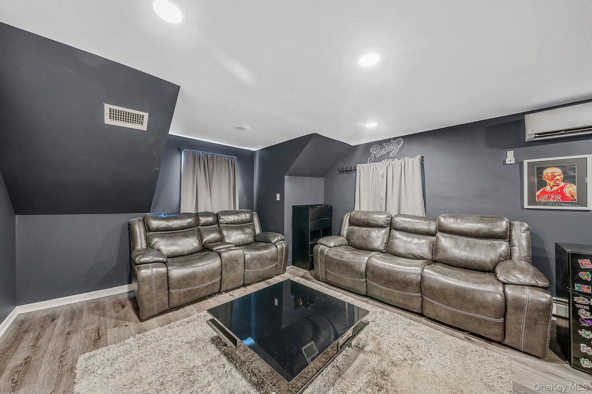 14 Benmor Court thumbnail 16