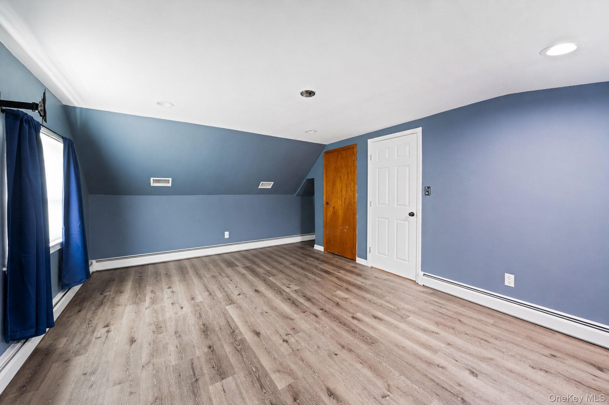 14 Benmor Court thumbnail 15