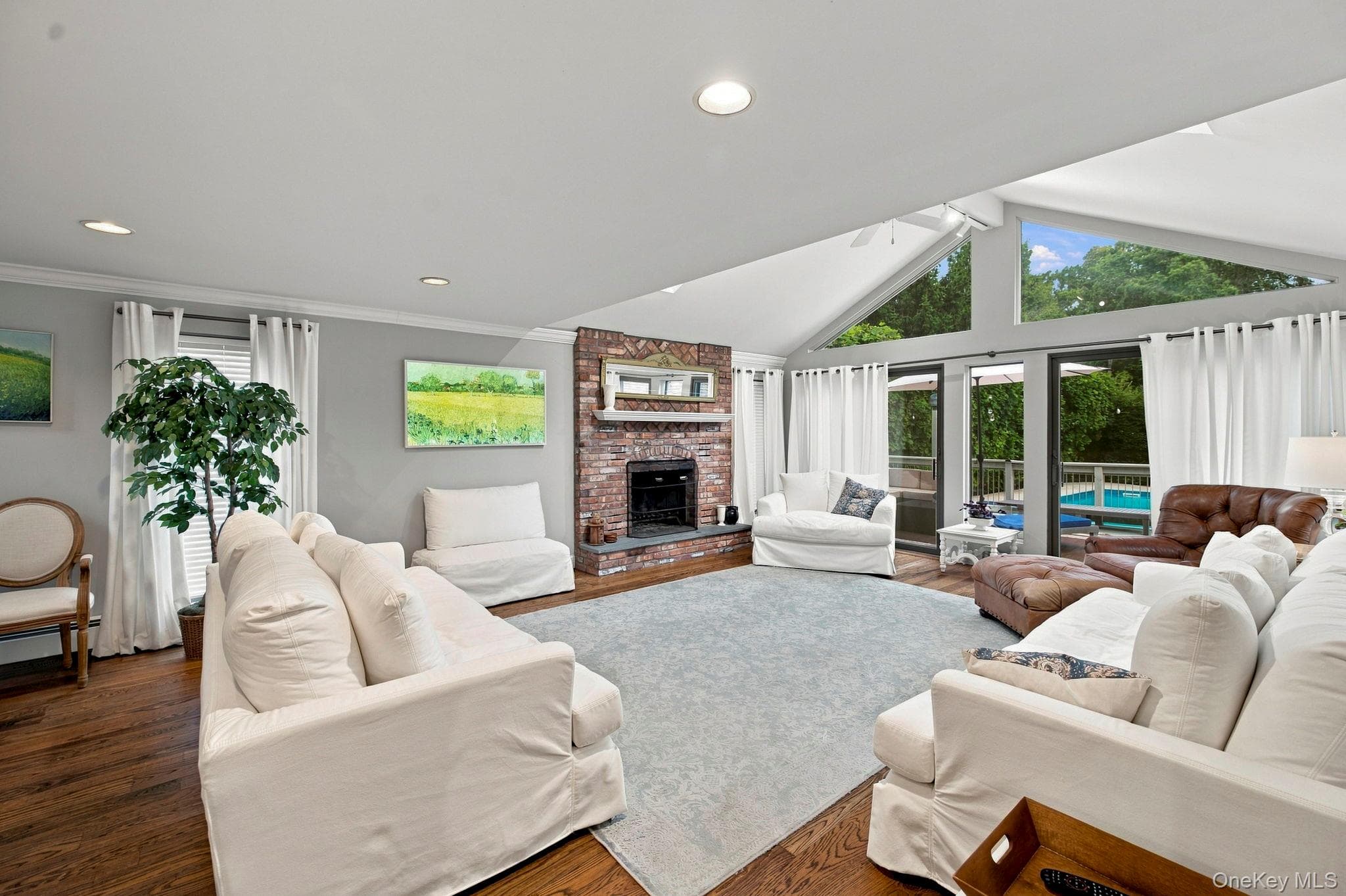 3186 William Street thumbnail 11