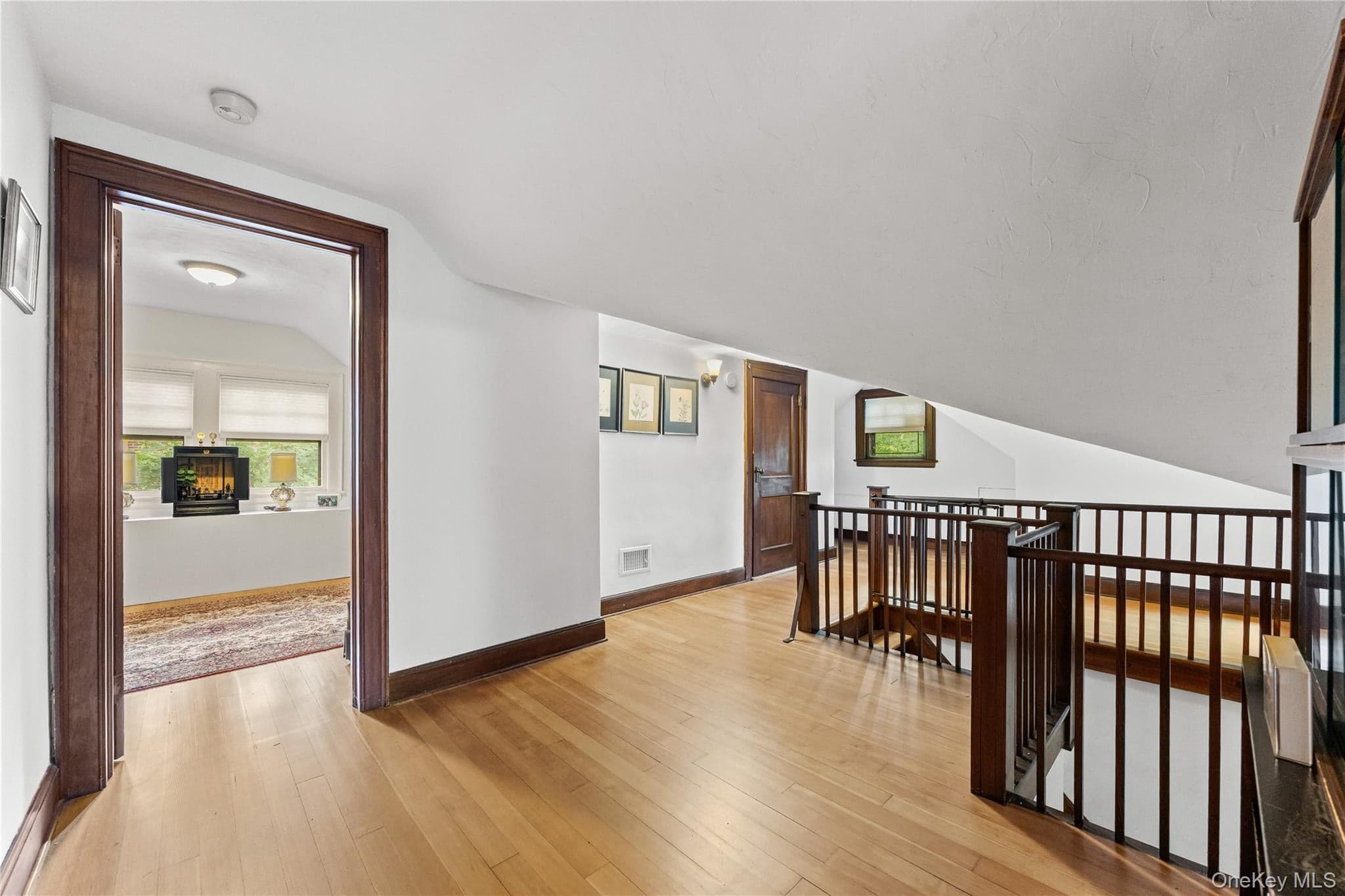 56 Ellwood Avenue thumbnail 23
