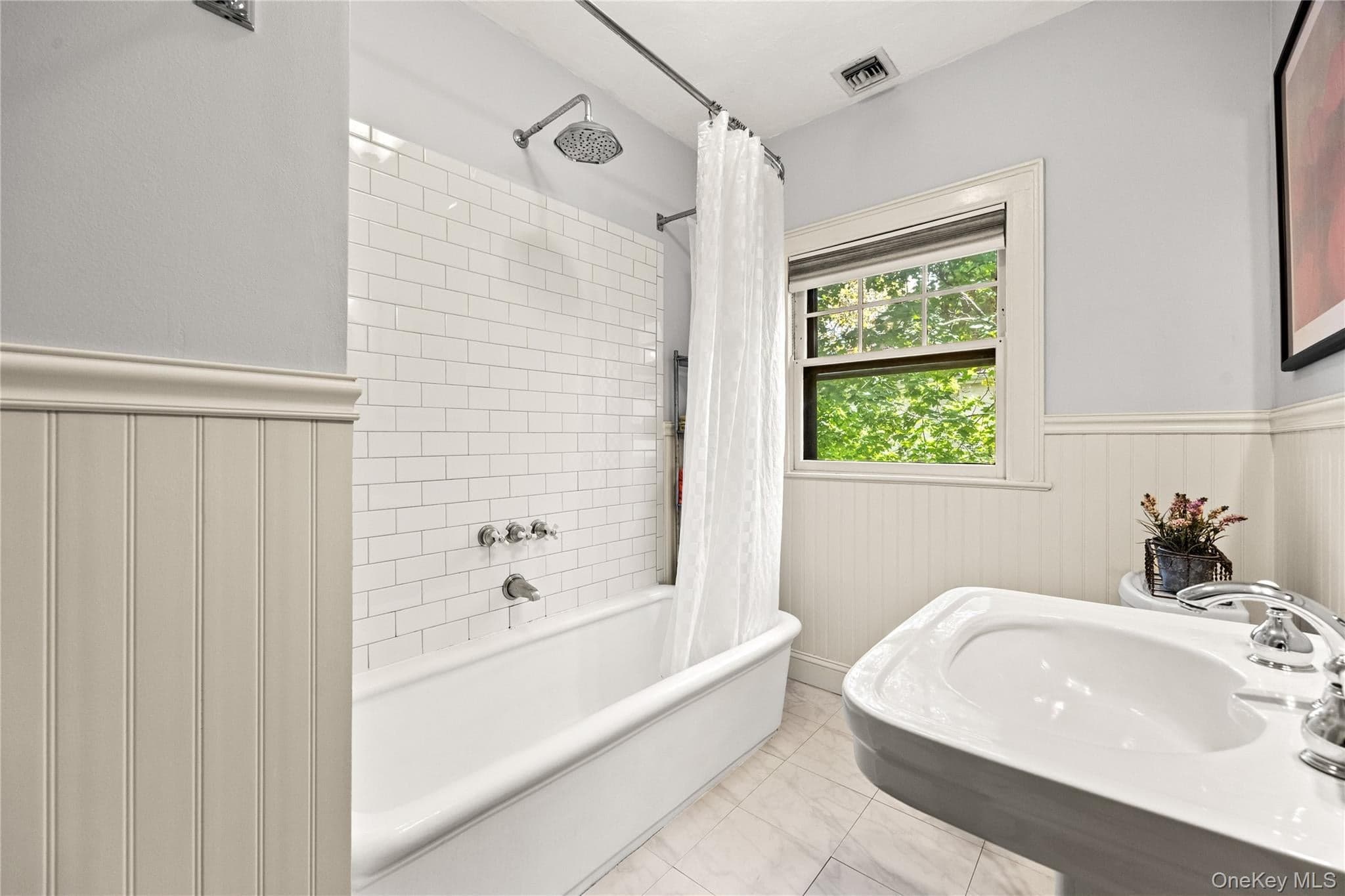 56 Ellwood Avenue thumbnail 17