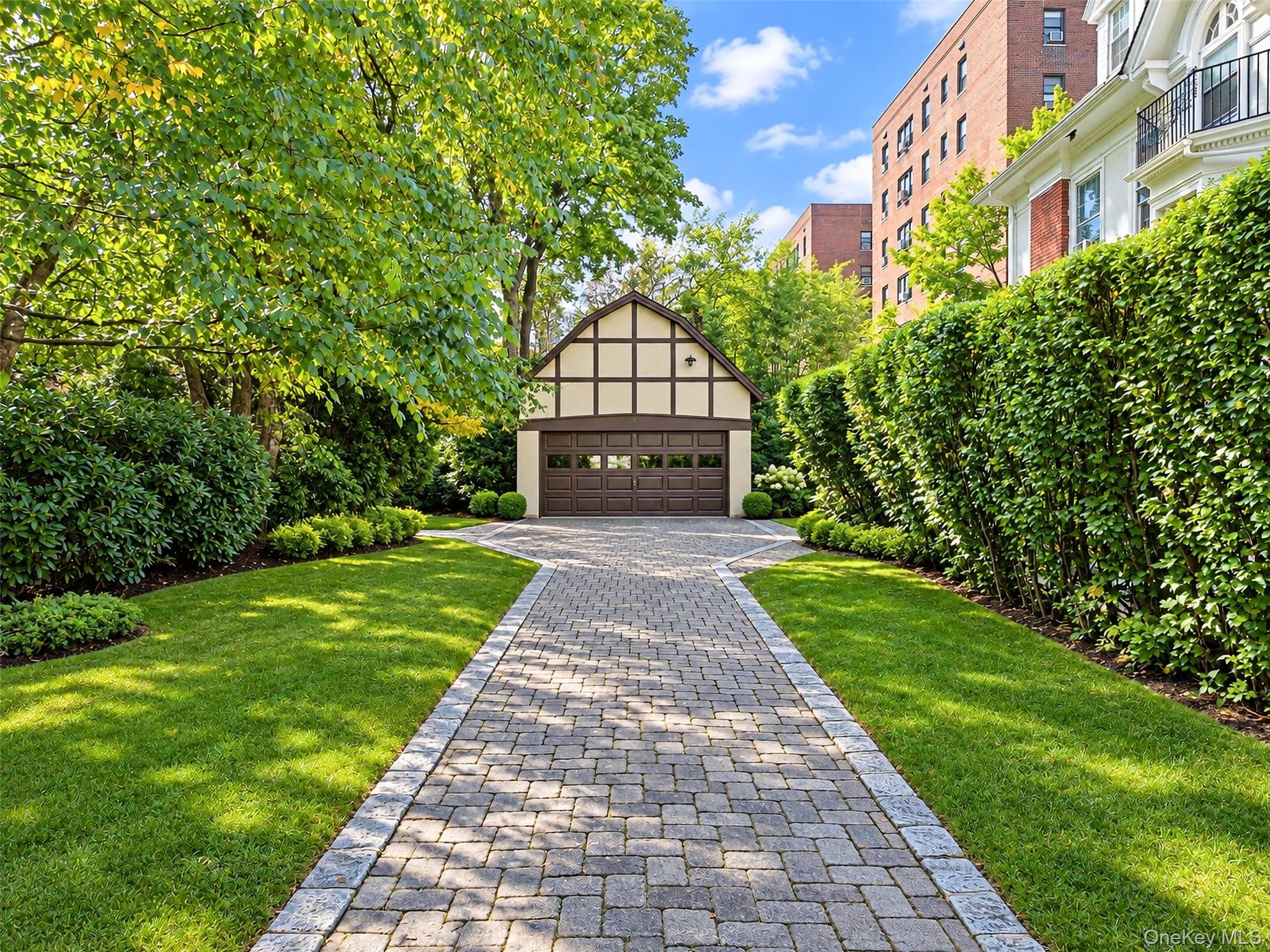 56 Ellwood Avenue thumbnail 2